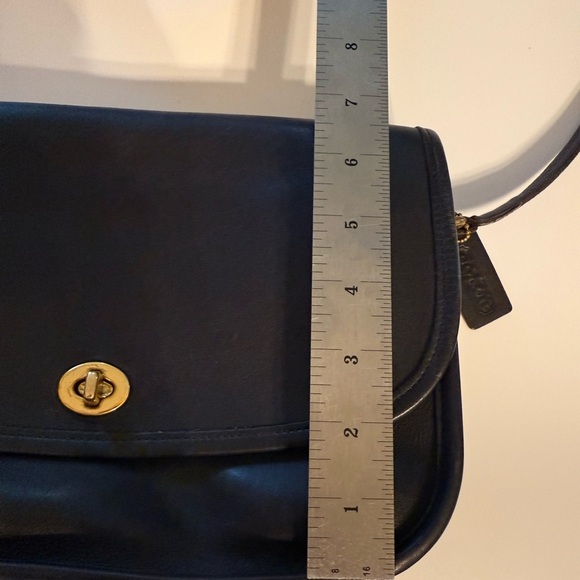 Coach Vintage 9790 City Crossbody Bag Black Natural Glove Tanned Cowhide Leather - Picture 5 of 17